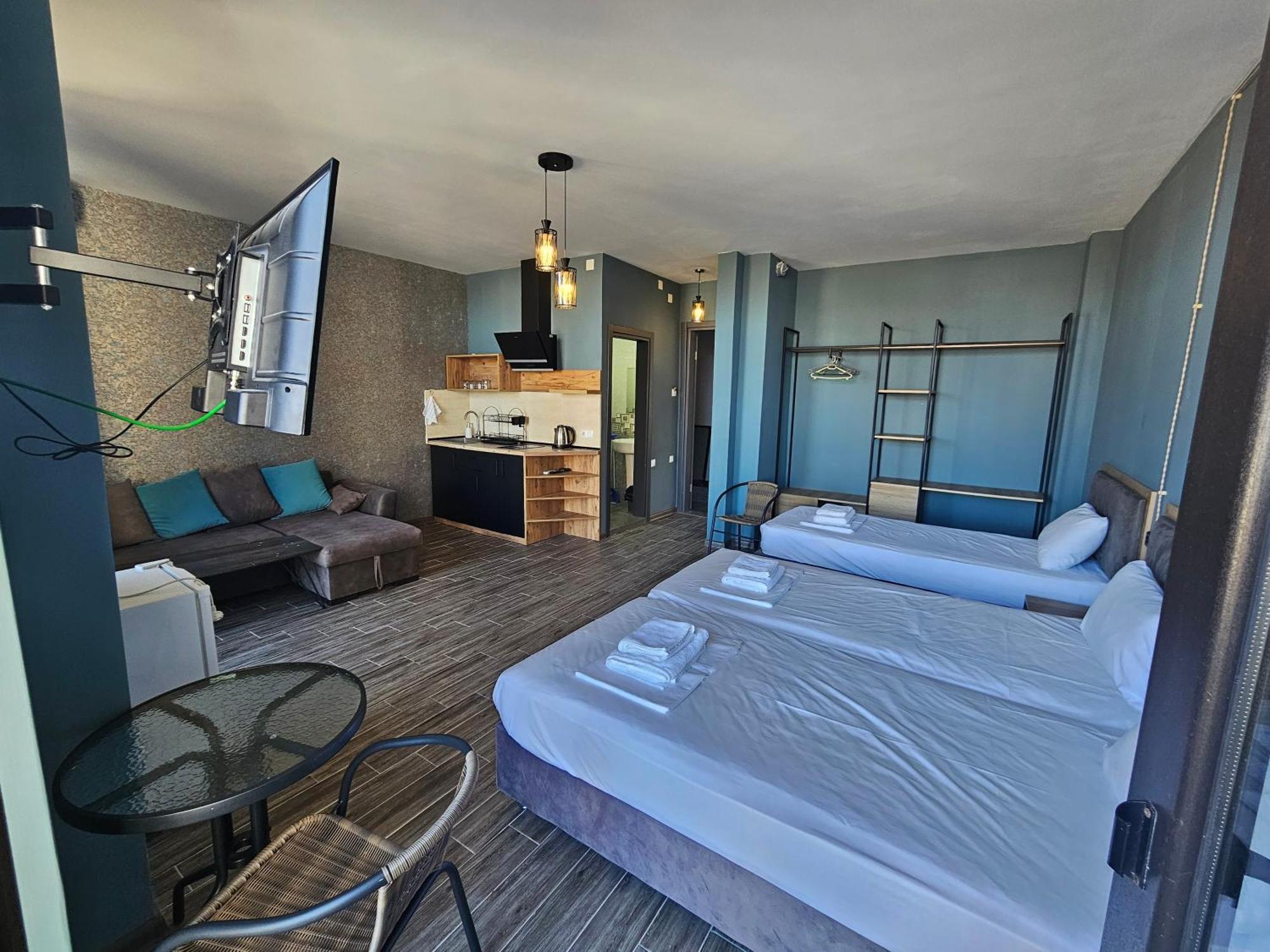Casa Del Mar Hotel Kvariati Buitenkant foto